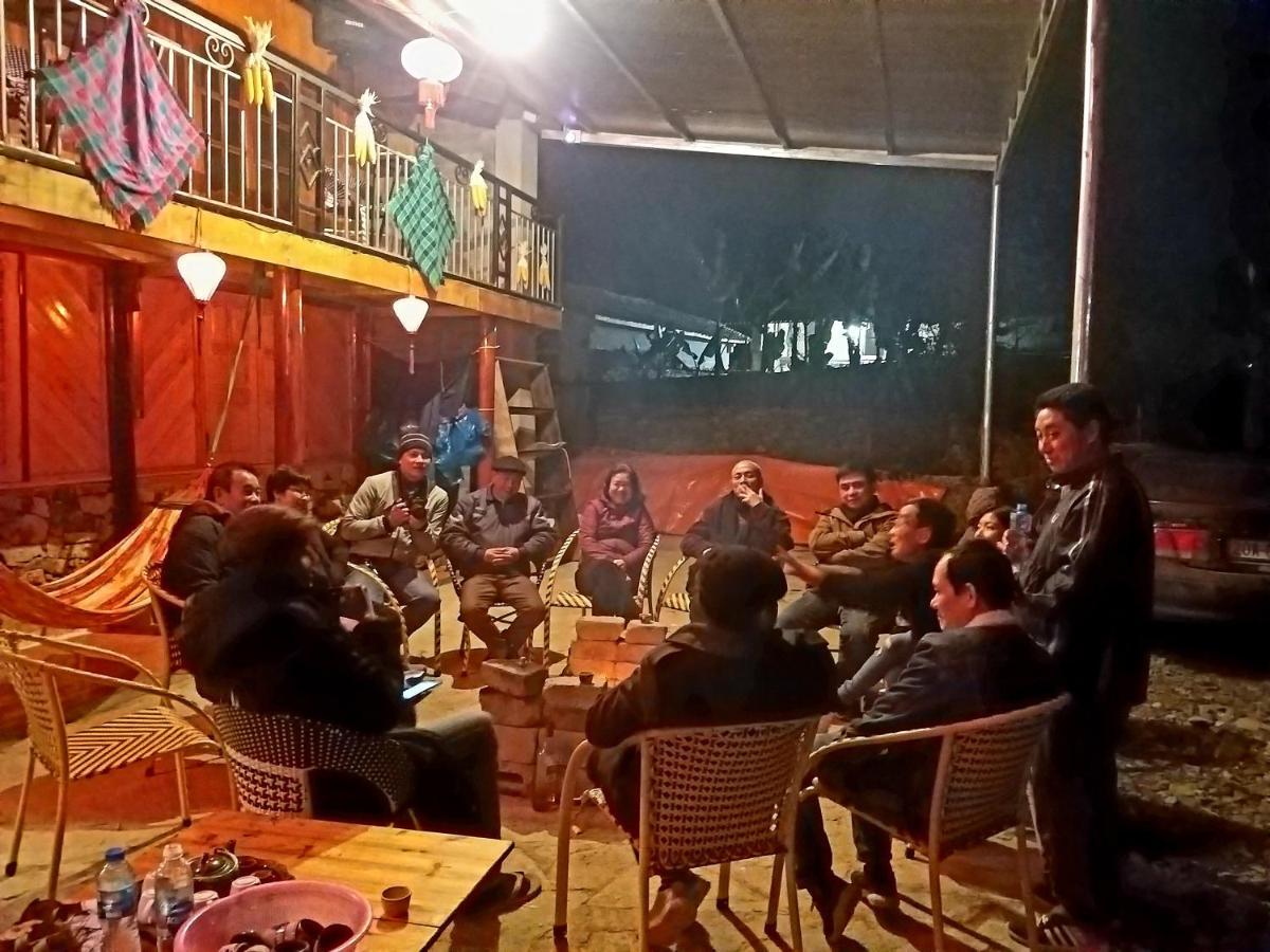 Long Co Tran - Homestay&Tea Ceremony Loung Co Buitenkant foto