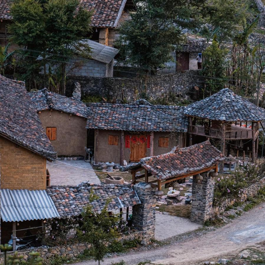 Long Co Tran - Homestay&Tea Ceremony Loung Co Buitenkant foto