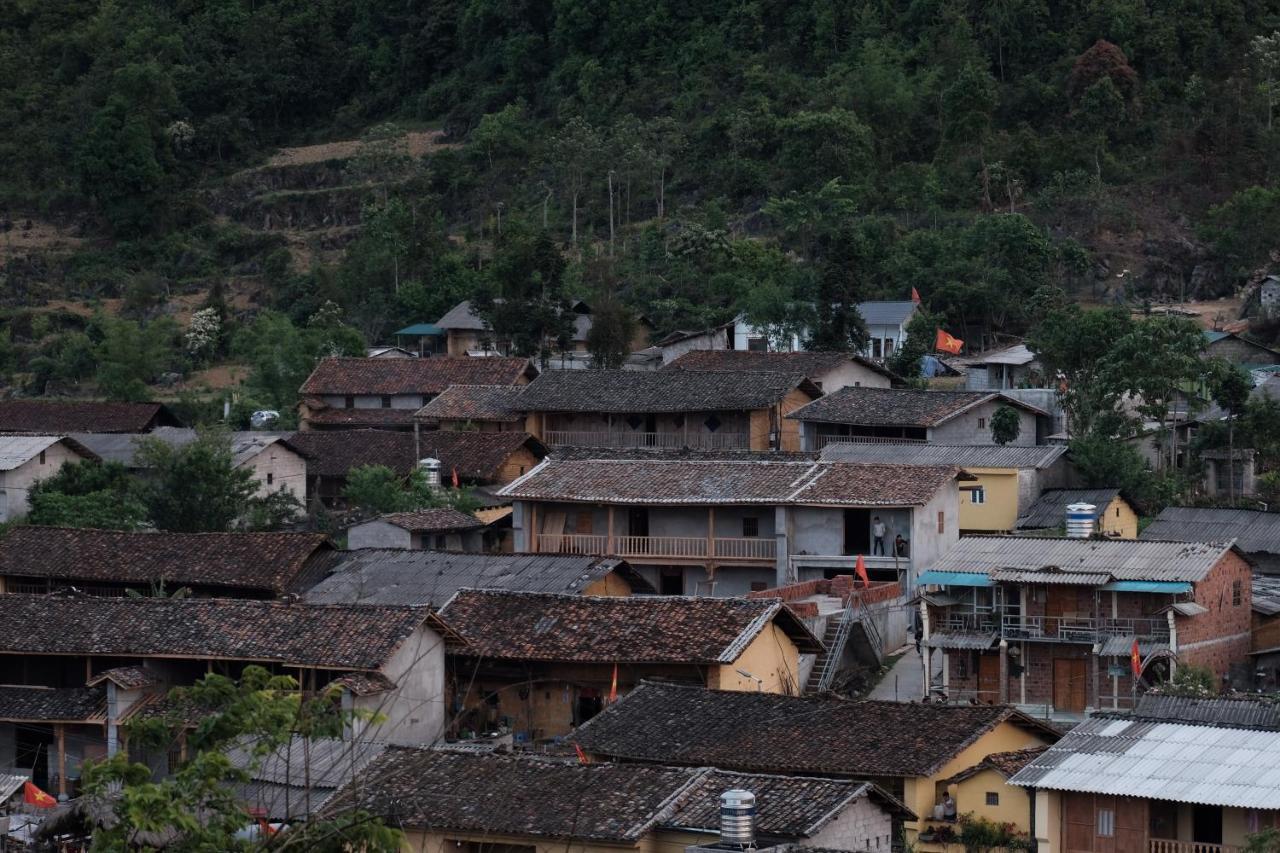 Long Co Tran - Homestay&Tea Ceremony Loung Co Buitenkant foto
