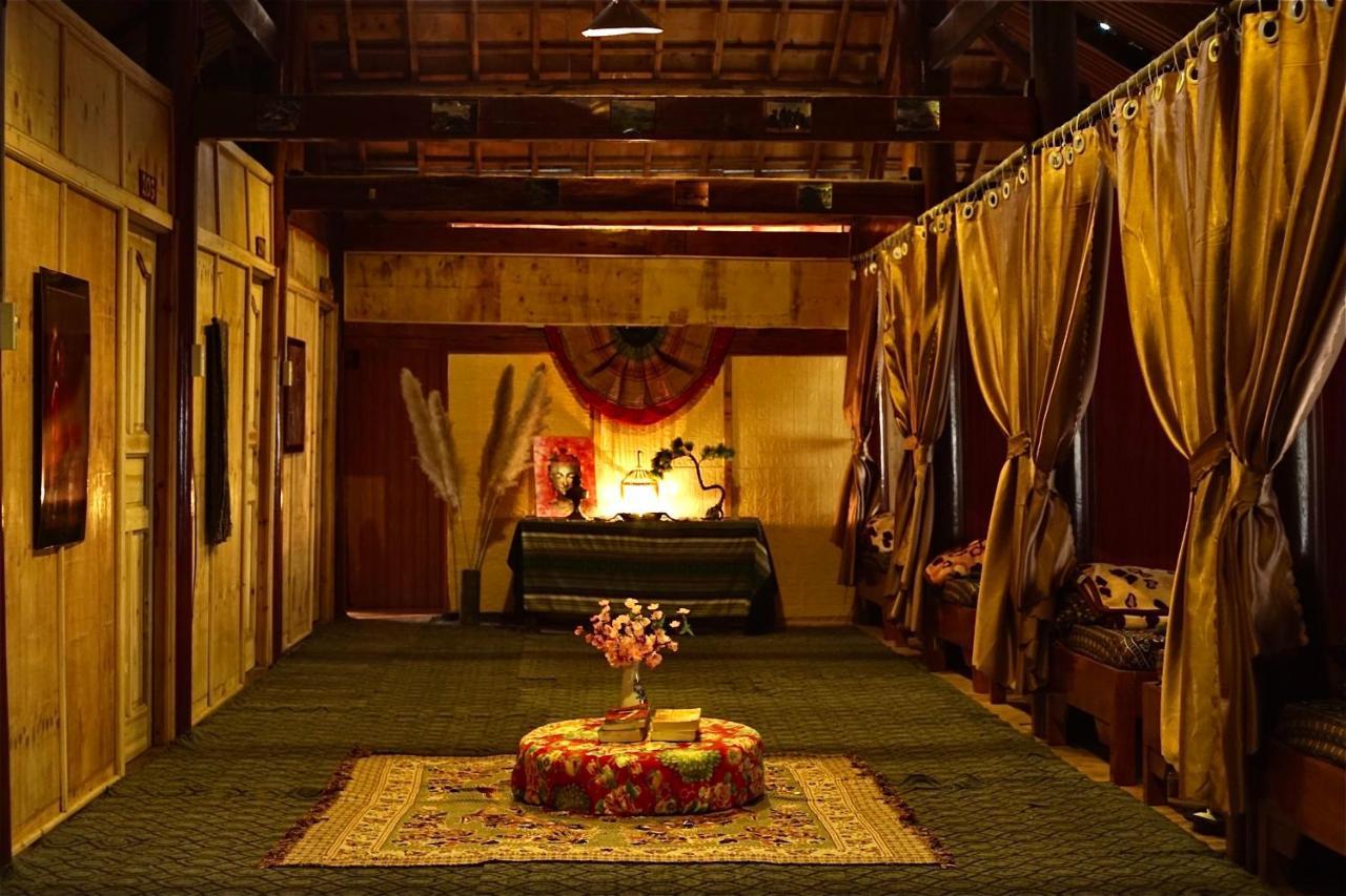 Long Co Tran - Homestay&Tea Ceremony Loung Co Buitenkant foto