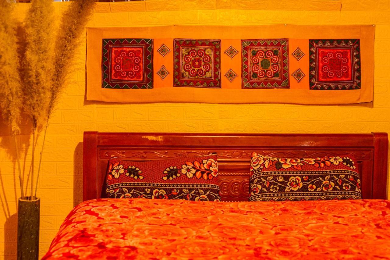Long Co Tran - Homestay&Tea Ceremony Loung Co Buitenkant foto