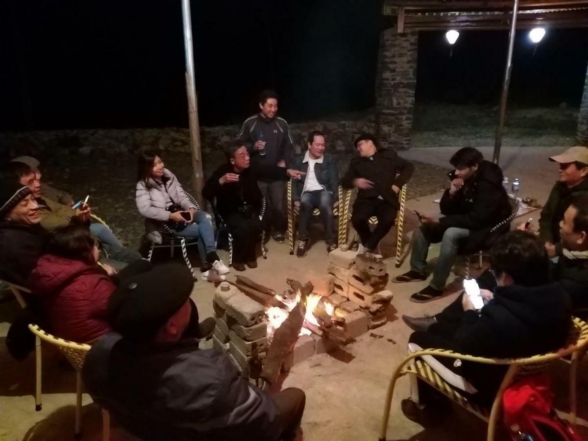 Long Co Tran - Homestay&Tea Ceremony Loung Co Buitenkant foto